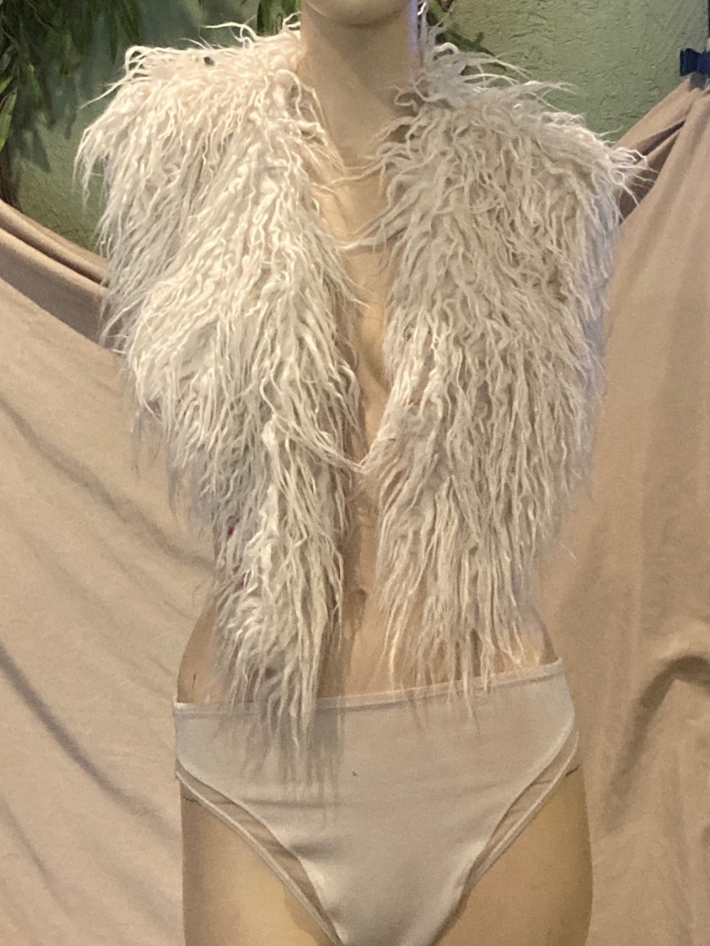 Betsy Johnson shawl